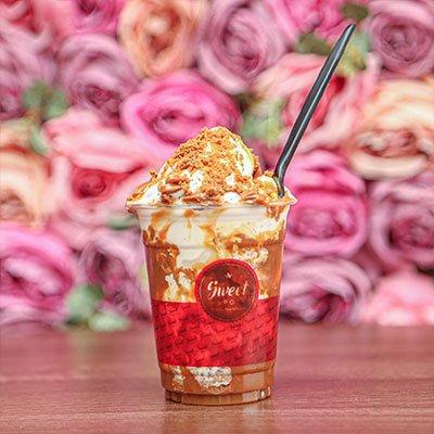 Caramel Sauce Milkshakes at Sweet Spot Dessert Shop in Alloa 